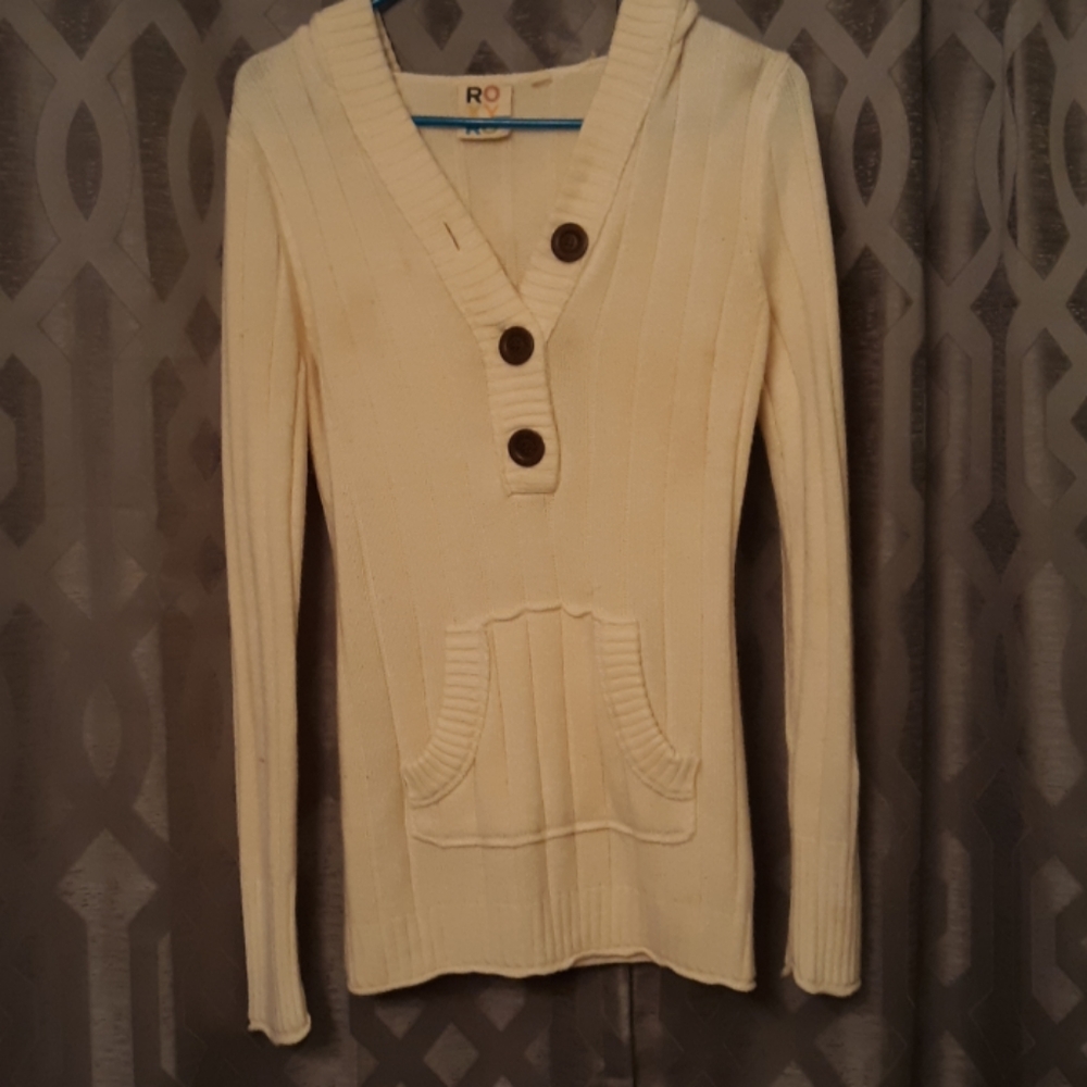 Roxy sweater